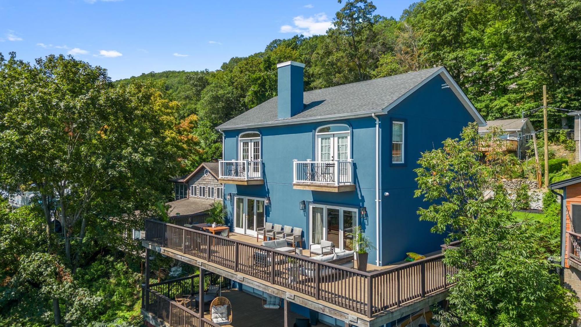 Lakeview House - Hot Tub - Firepit - Stunning Views - Spacious Deck - Cozy Living Room - Bar Greenwood Lake Exterior foto